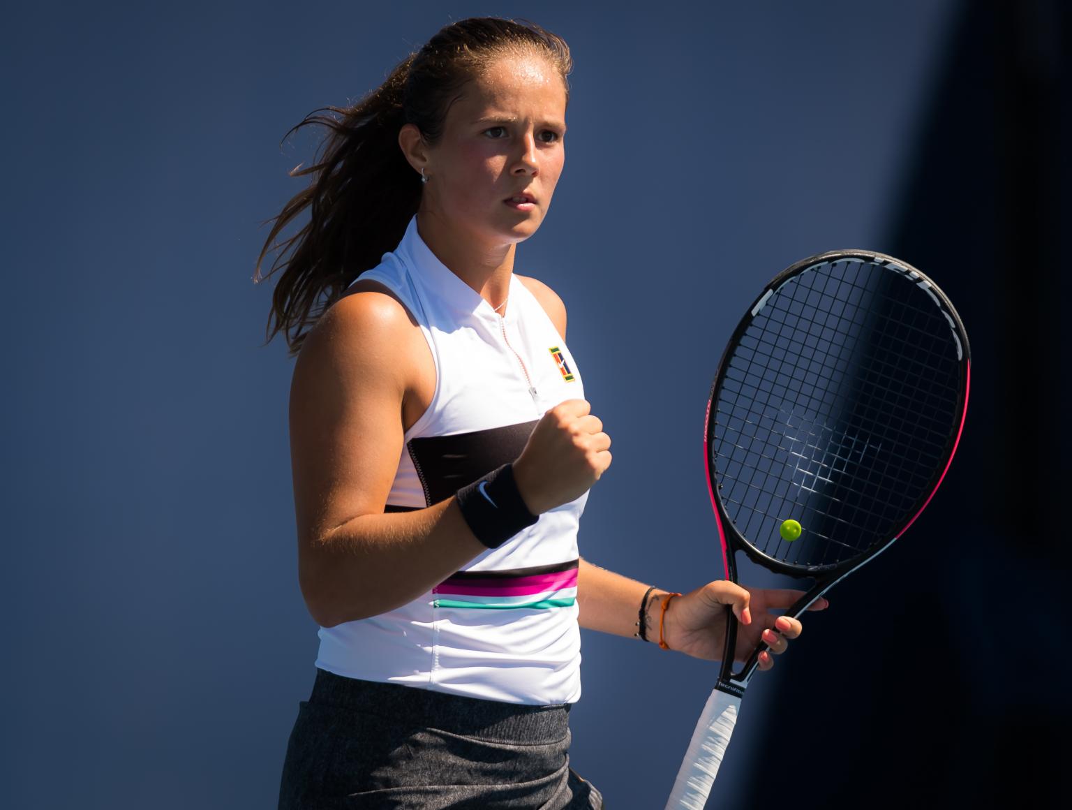 都涌现出无 都涌现出无