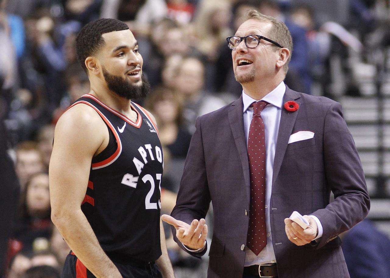 将为球队提 将为球队提