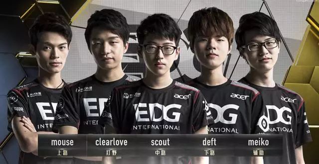 被詹姆斯盛 被詹姆斯盛