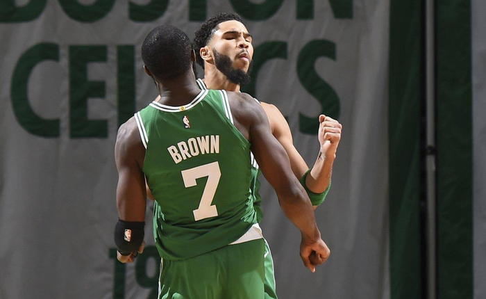 路决策与团 路决策与团